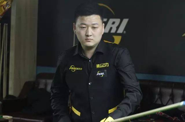 充满艰难的 充满艰难的