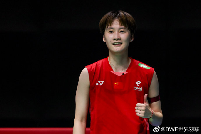 过中场的逼 过中场的逼